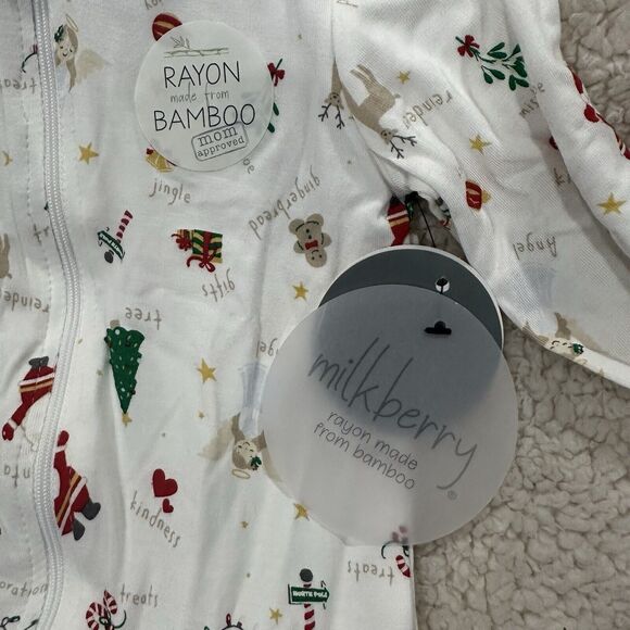 Milkberry Christmas Holiday Footed Baby Sleeper Bamboo Zipper 6-9 Months New - Picture 2 of 4